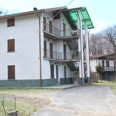 Ortanella Di Insubria E Piccola Galleria D'arte Apartment