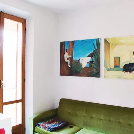 Apartment Ortanella Di Insubria E Piccola Galleria D'arte